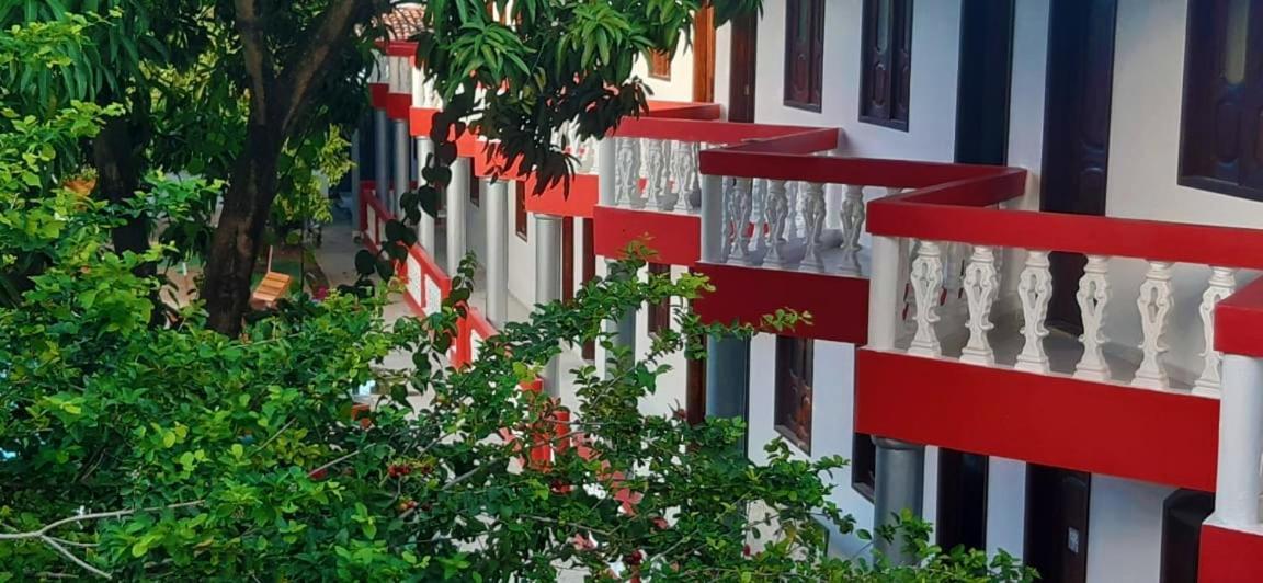 Hotel Mitologia Algodoal Exterior foto